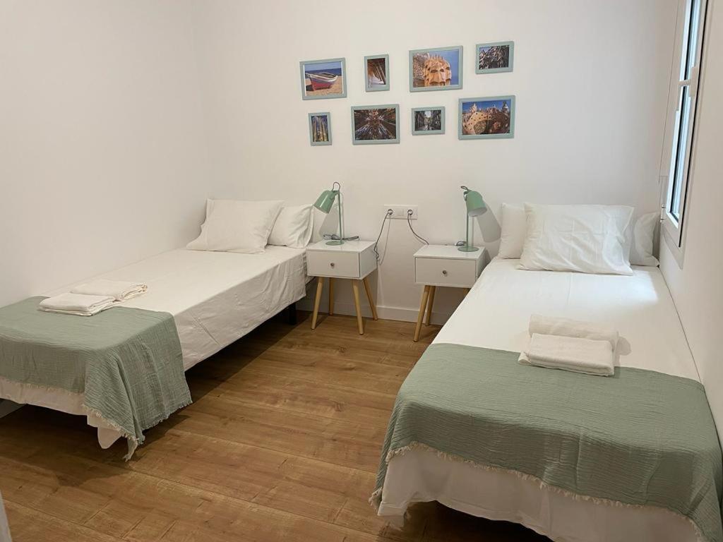 סיטגס Gaudi Street Apartments מראה חיצוני תמונה